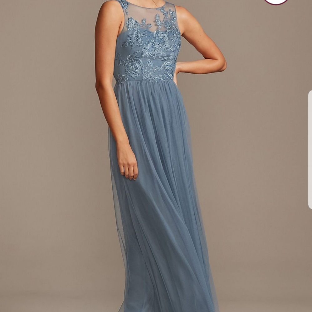 David's Bridal dress - Picture 4 of 16